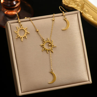 Sun & Moon Mirror Polish Jewelry Set - 18K Gold Plated | Hypoallergenic & Sustainable