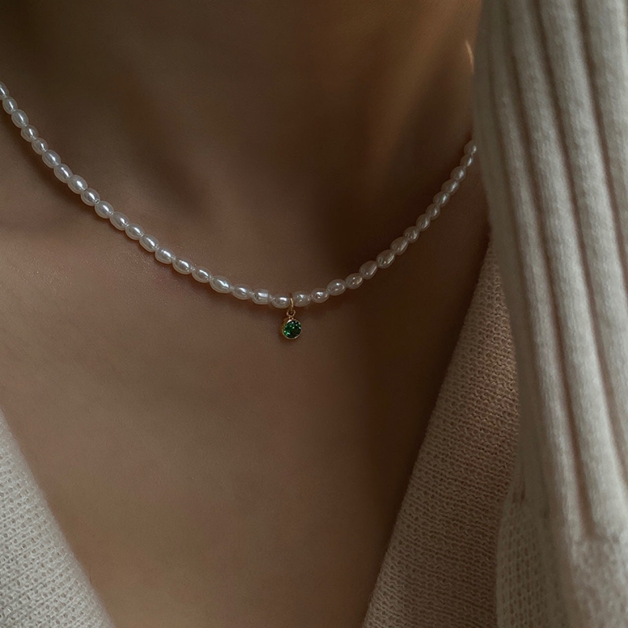 Niche Zircon Clavicle Necklace