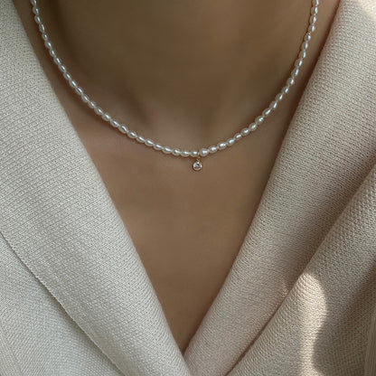 Niche Zircon Clavicle Necklace