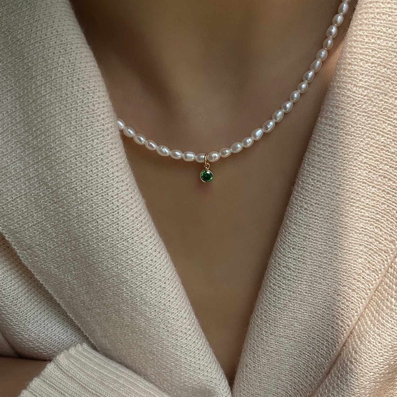 Niche Zircon Clavicle Necklace